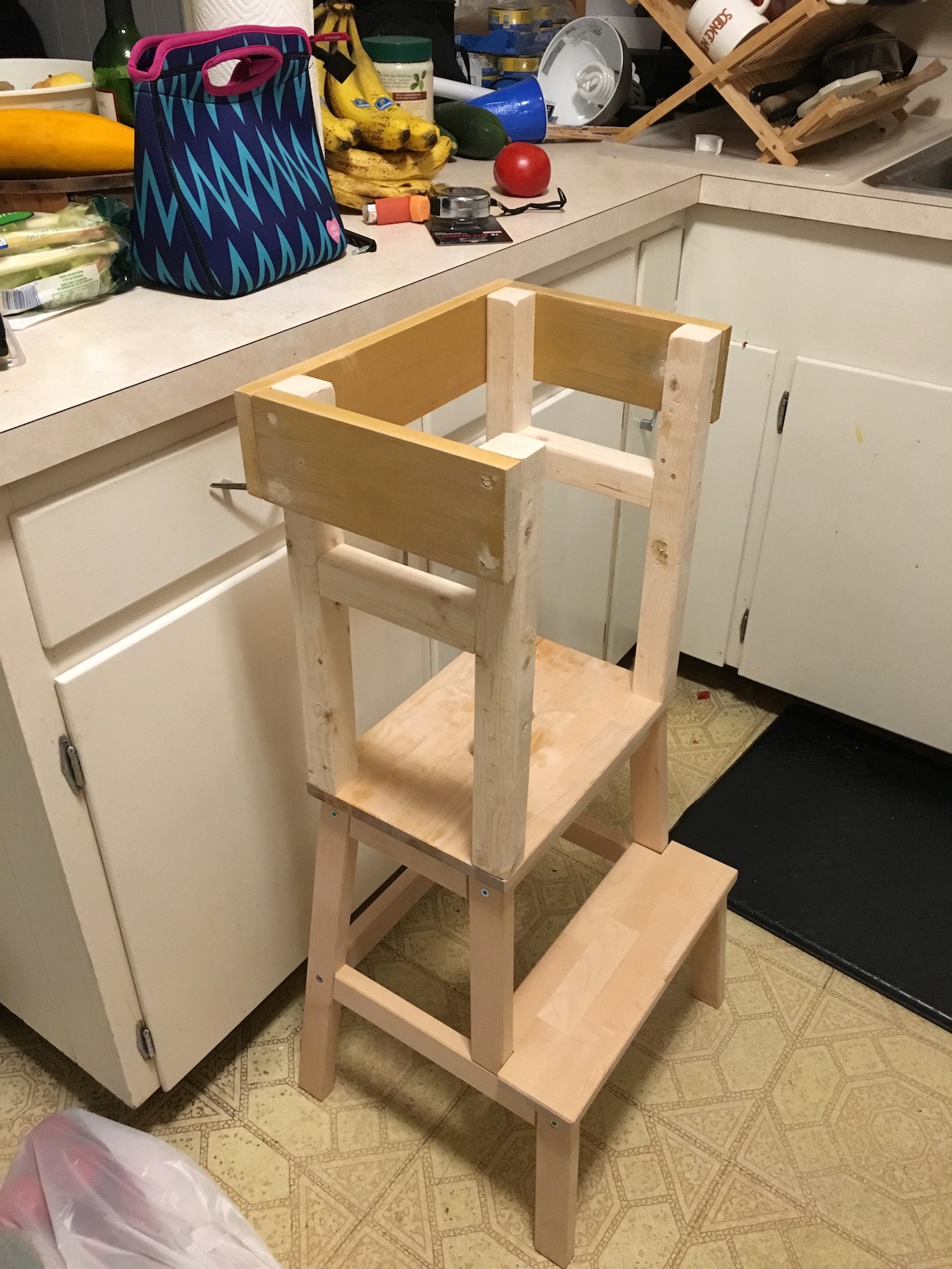Unpainted without dowel. This is what it looked like without the dowel. This is regret because I had to pull the top supports back off to get the dowel in